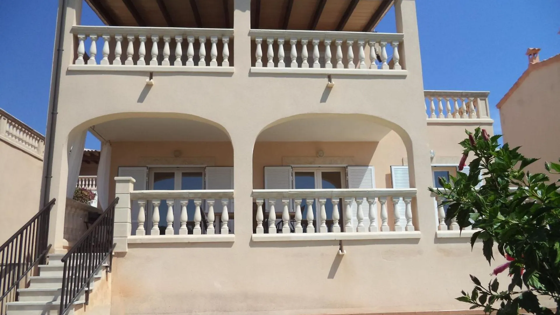 Villa Cajmin, Pool And Air Conditioning Cala Mandia